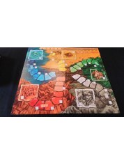 Lost Cities Board Game plateau